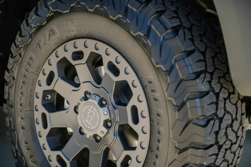 21 Mohave Tires